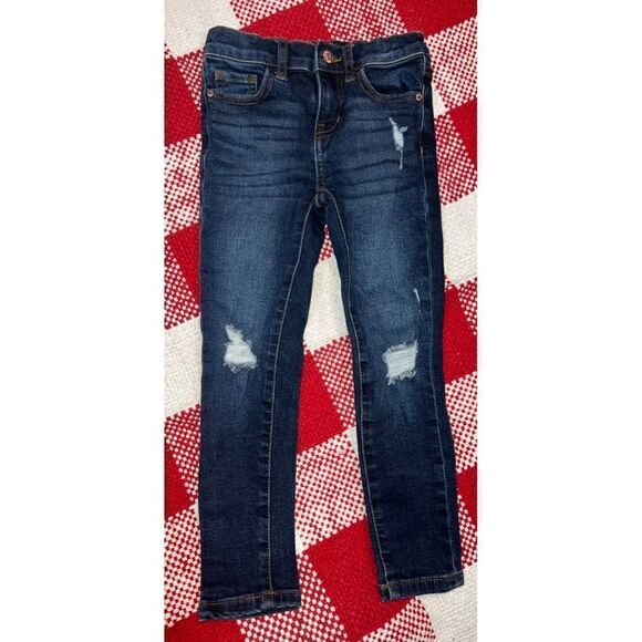 Little Girls Celebrity Pink Jeans (4) - Picture 1 of 2